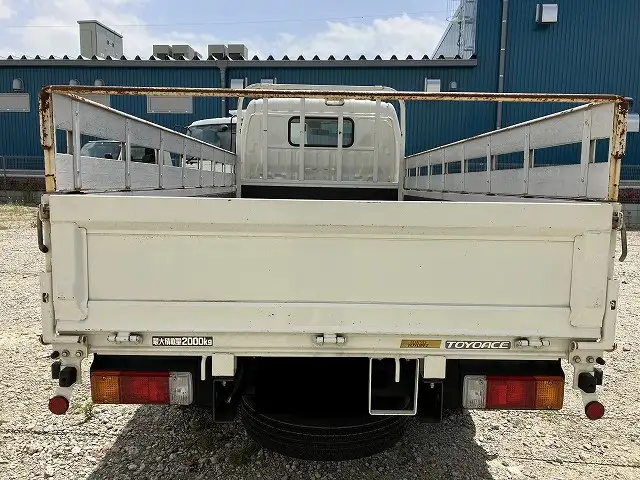 トヨタ トヨエース 小型 平ボディ TPG-XZC645 H30の中古トラック画像4