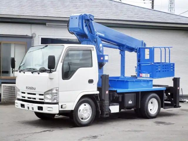 いすゞ エルフ 小型 高所・建柱車 高所作業車 SKG-NKR85Nの中古トラック画像1
