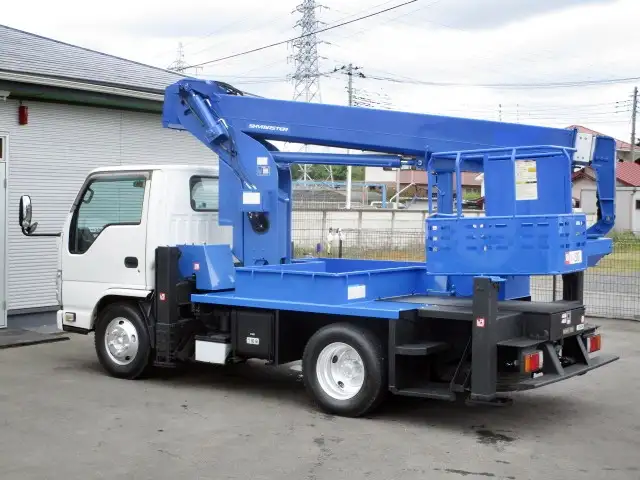 いすゞ エルフ 小型 高所・建柱車 高所作業車 SKG-NKR85Nの中古トラック画像5