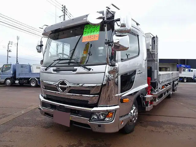 日野 レンジャー 中型/増トン 車両重機運搬 5段クレーン ラジコンの中古トラック画像1