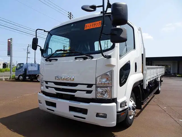 いすゞ フォワード 中型/増トン 平ボディ ベッド 2PG-FRR90S2の中古トラック画像1