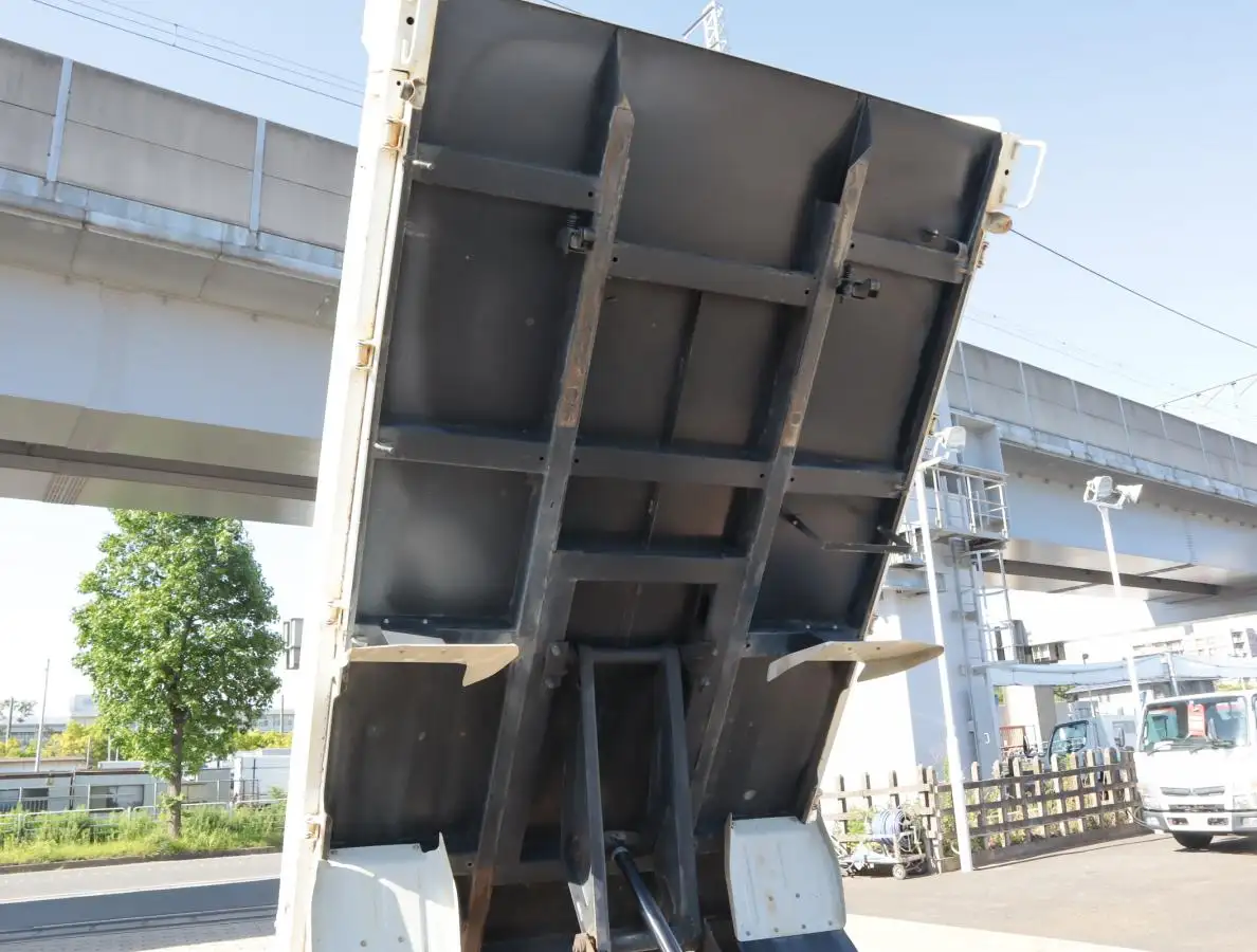 日産 アトラス 小型 ダンプ 強化 2RG-FBA6Wの中古トラック画像6