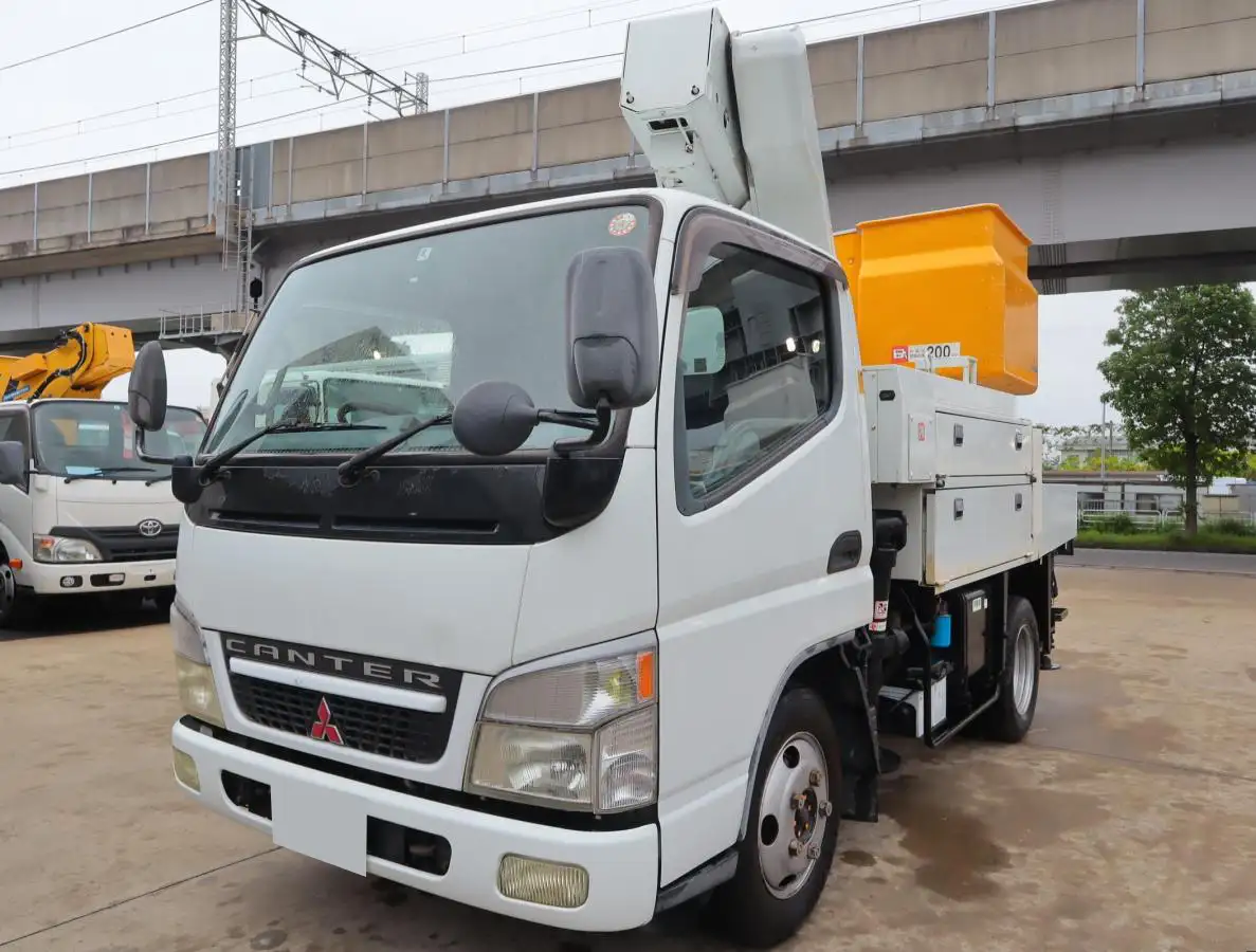 三菱 キャンター 小型 高所・建柱車 高所作業車 電工仕様の中古トラック画像1