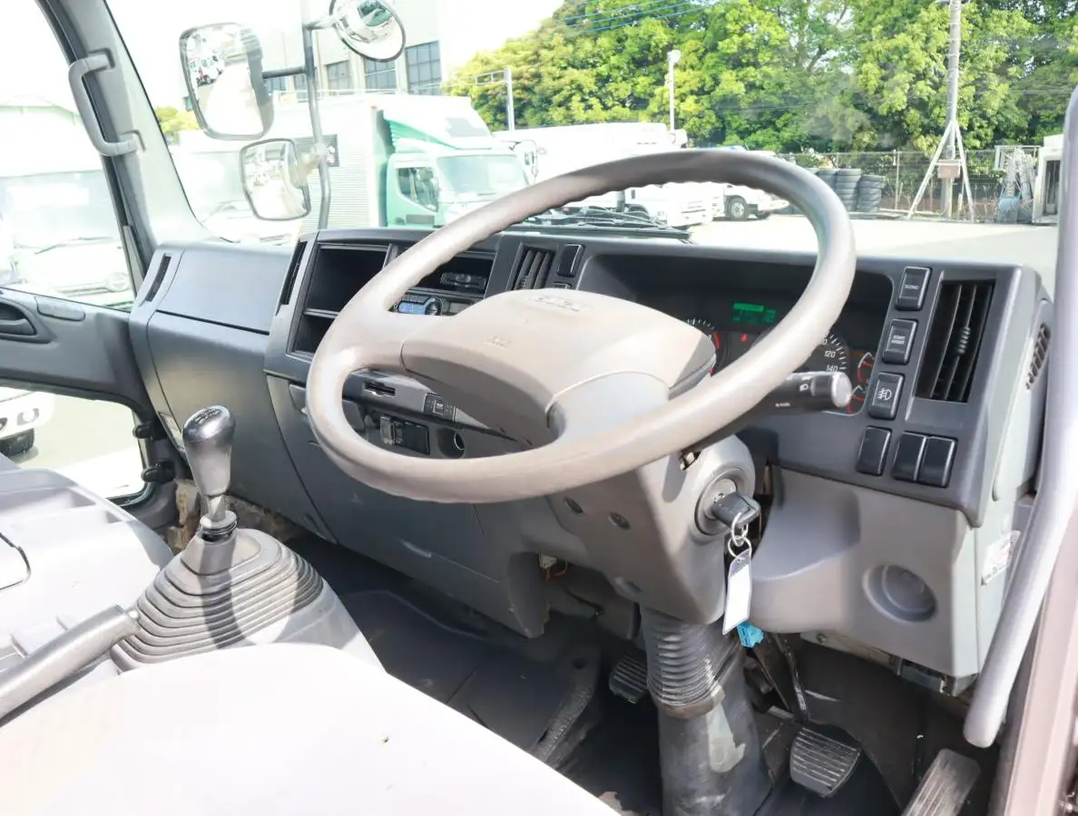 いすゞ フォワード 中型/増トン シャーシ TKG-FRR90S2 H27の中古トラック画像11