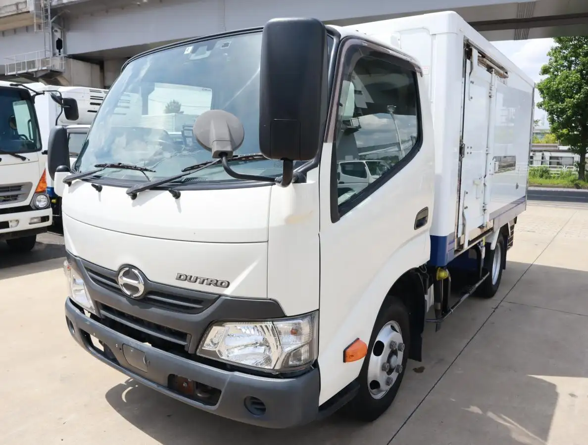 日野 デュトロ 小型 冷凍冷蔵 低温 スタンバイの中古トラック画像1