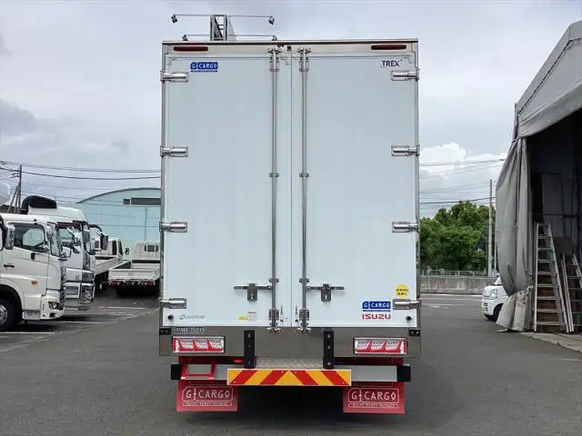 いすゞ ギガ 大型 ウイング ハイルーフ エアサスの中古トラック画像5