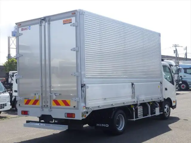 日野 デュトロ 小型 ウイング 2RG-XZU712M R4の中古トラック画像4