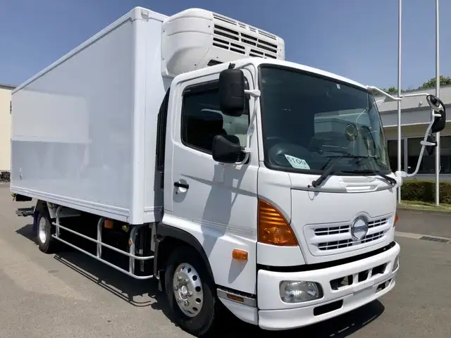 日野 レンジャー 中型/増トン 冷凍冷蔵 低温 パワーゲートの中古トラック画像2