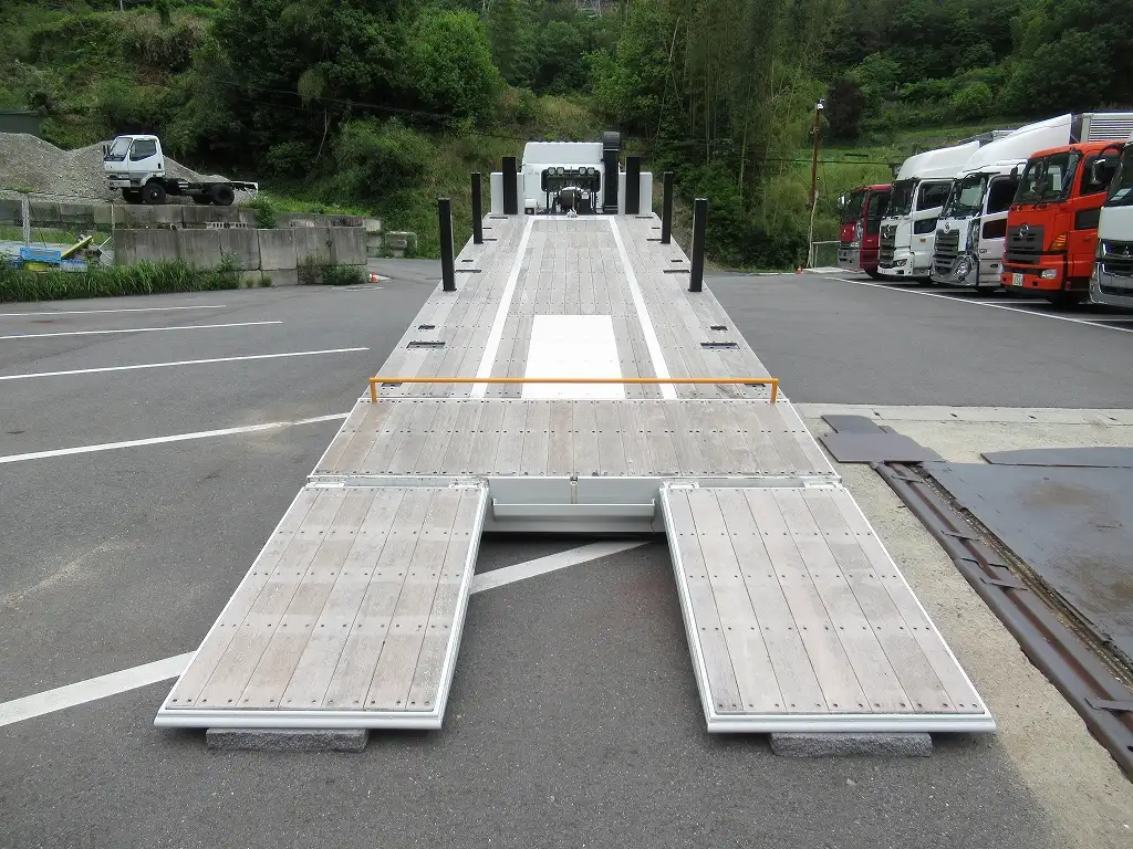 国内・その他 国産車その他 トレーラー/その他 トレーラー 3軸 2デフの中古トラック画像7