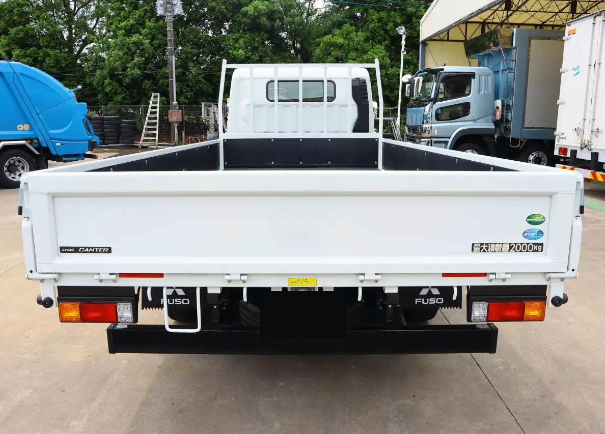 三菱 キャンター 小型 平ボディ 2RG-FEB50 R5の中古トラック画像3