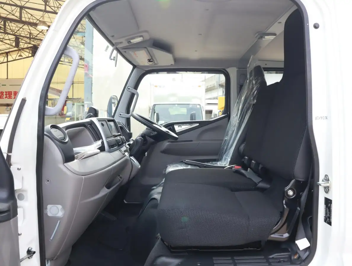 日産 アトラス 小型 平ボディ Wキャブ 幌の中古トラック画像12