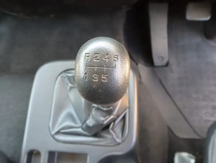三菱 ファイター 中型/増トン 平ボディ 2KG-FK62F R2の中古トラック画像14