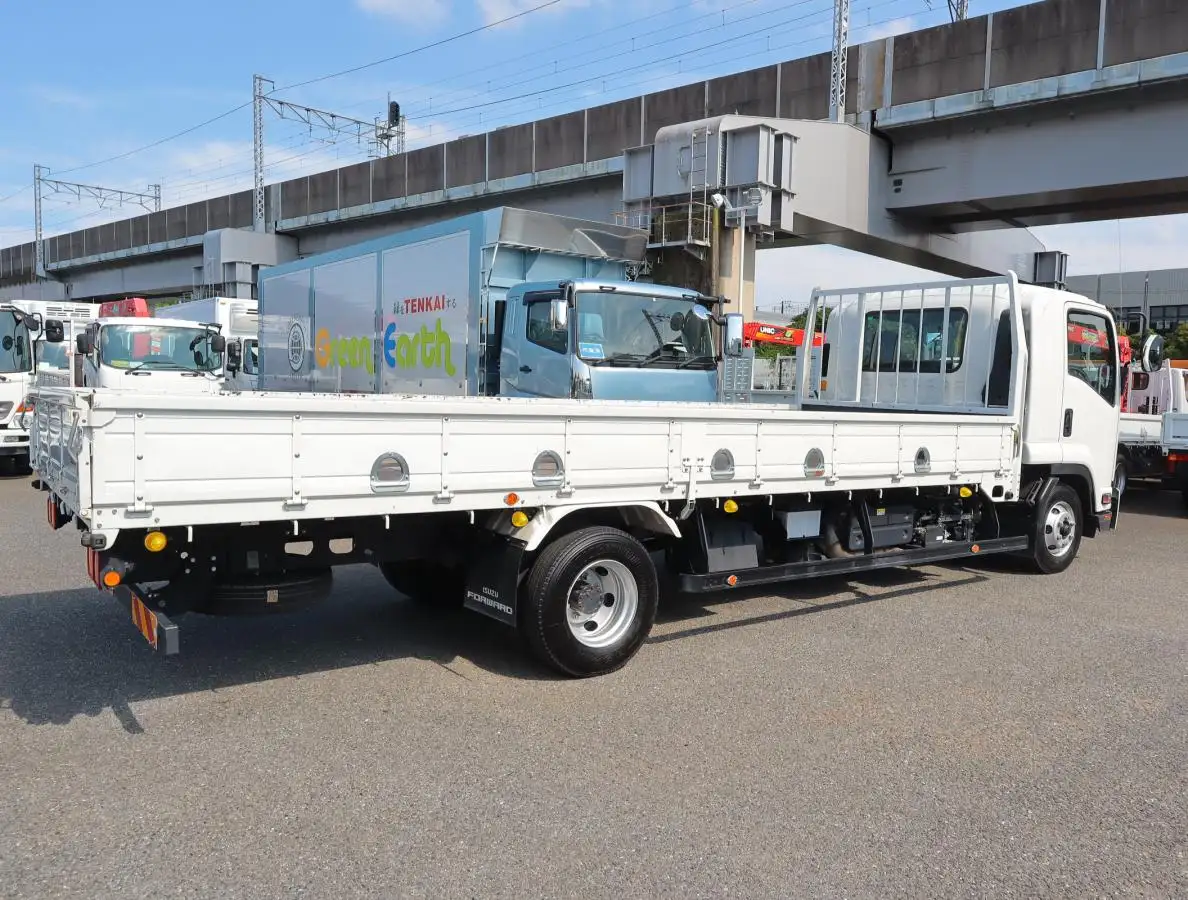 いすゞ フォワード 中型/増トン 平ボディ 2PG-FRR90S2 R2の中古トラック画像3