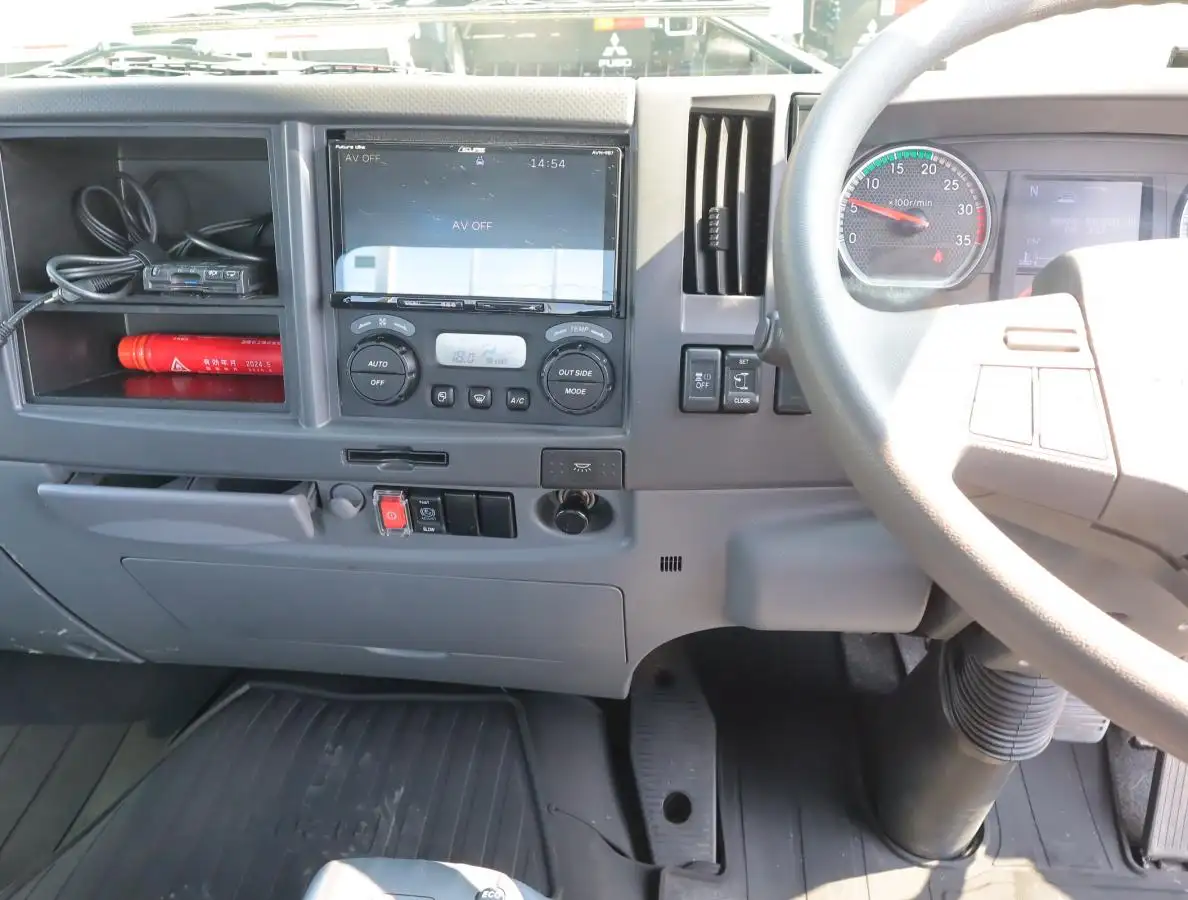 いすゞ フォワード 中型/増トン 平ボディ 2PG-FRR90S2 R2の中古トラック画像10