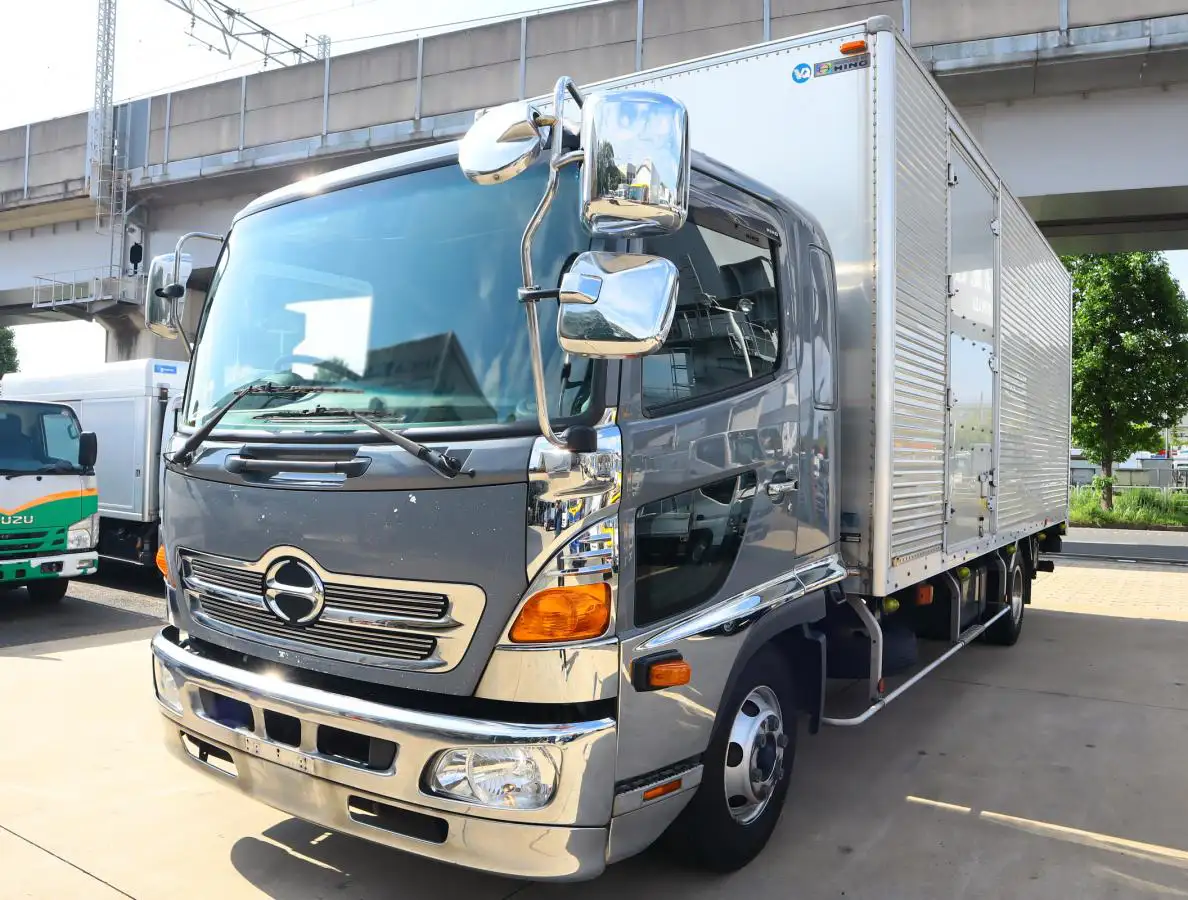 日野 レンジャー 中型/増トン アルミバン パワーゲート エアサスの中古トラック画像1