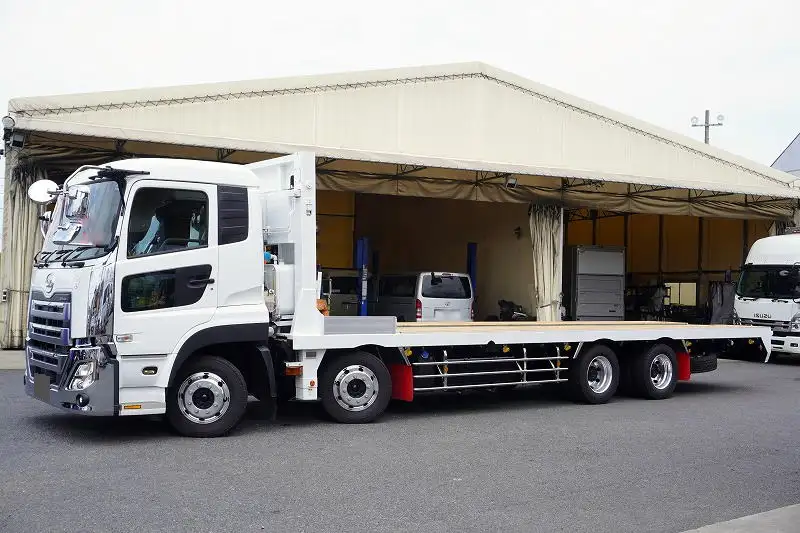 日産UD クオン 大型 車両重機運搬 ハイルーフ ウインチの中古トラック画像1