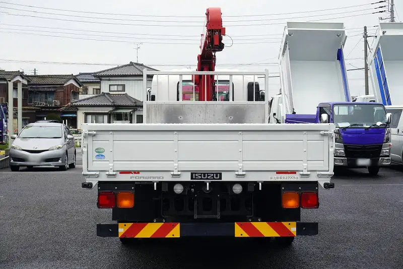 いすゞ フォワード 中型/増トン クレーン付 4段 ラジコンの中古トラック画像3