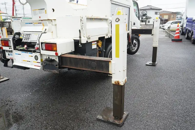 日野 デュトロ 小型 高所・建柱車 高所作業車 電工仕様の中古トラック画像9