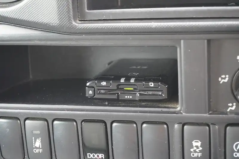 トヨタ トヨエース 小型 アルミバン サイドドア TKG-XZC605の中古トラック画像12