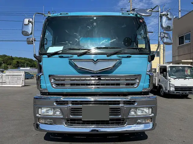素敵な いすゞ ギガ の中古トラック【車両No.146792 ダンプ 大型 アクセサリー