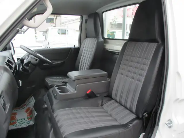 マツダ ボンゴ 小型 平ボディ DBF-SKP2T H31/R1の中古トラック画像9