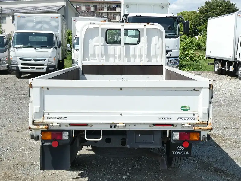 トヨタ ダイナ 小型 平ボディ LDF-KDY281 H27の中古トラック画像4