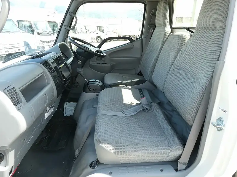 トヨタ ダイナ 小型 平ボディ LDF-KDY281 H27の中古トラック画像12