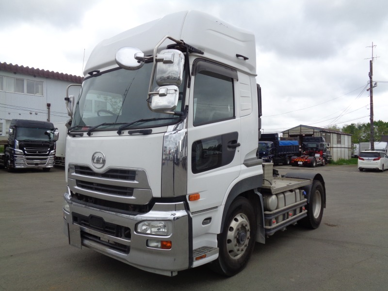 日産UD クオン 大型 トラクター QKG-GK6XAB