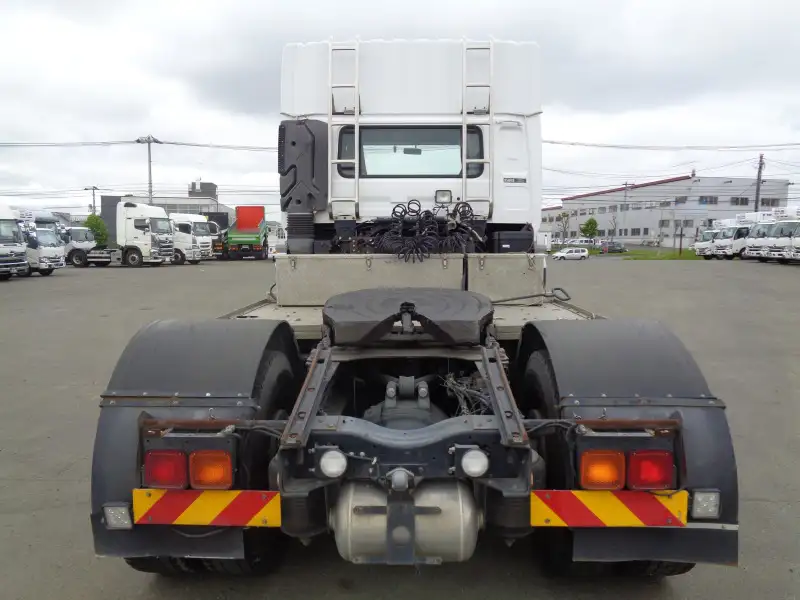 日産UD クオン 大型 トラクター ハイルーフ 1デフの中古トラック画像4
