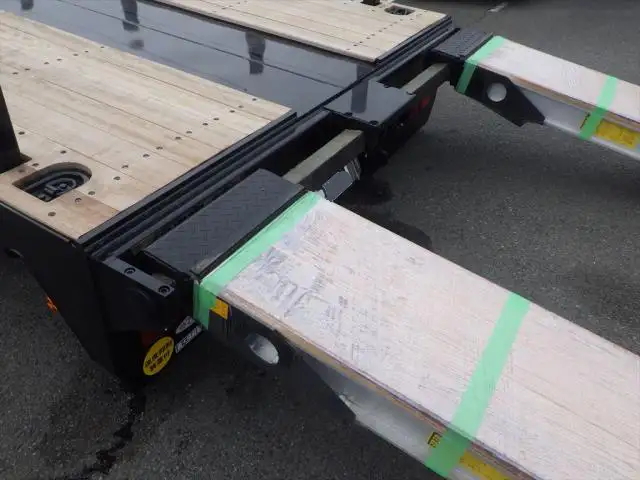 三菱 ファイター 中型/増トン 車両重機運搬 ラジコン ウインチの中古トラック画像9