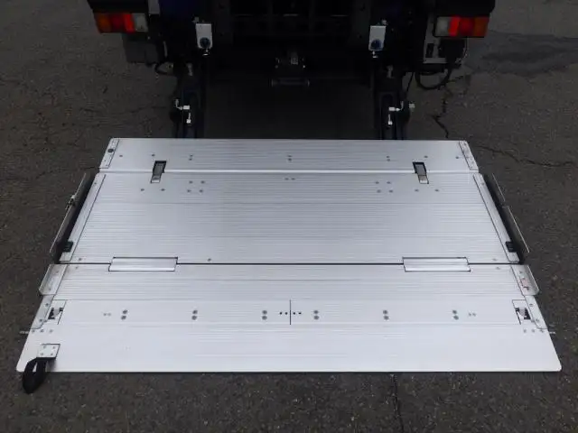 いすゞ エルフ 小型 冷凍冷蔵 低温 パワーゲートの中古トラック画像10