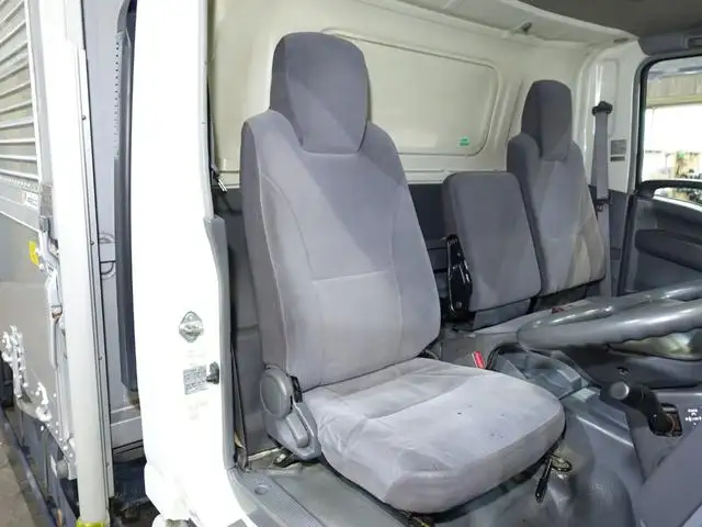 いすゞ エルフ 小型 ウイング BDG-NPR85AN H19の中古トラック画像9