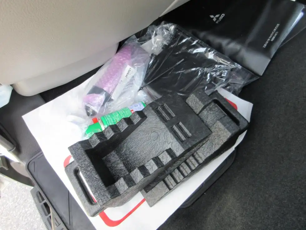 三菱 キャンター 小型 冷凍冷蔵 低温 床ステンの中古トラック画像12