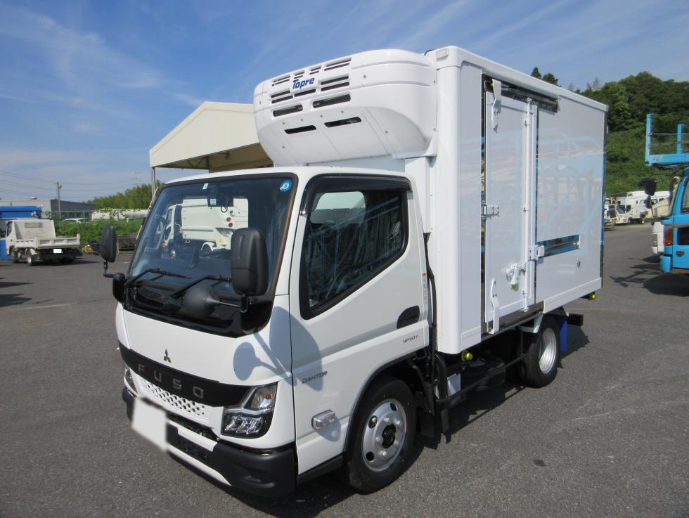 トヨタ トヨエース 小型 平ボディ TKG-XZU710 H27 の中古トラック【車両No.133691】