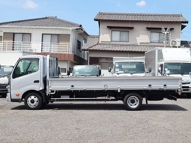 トヨタ ダイナ 小型 平ボディ 床鉄板 TKG-XZU720の中古トラック画像6