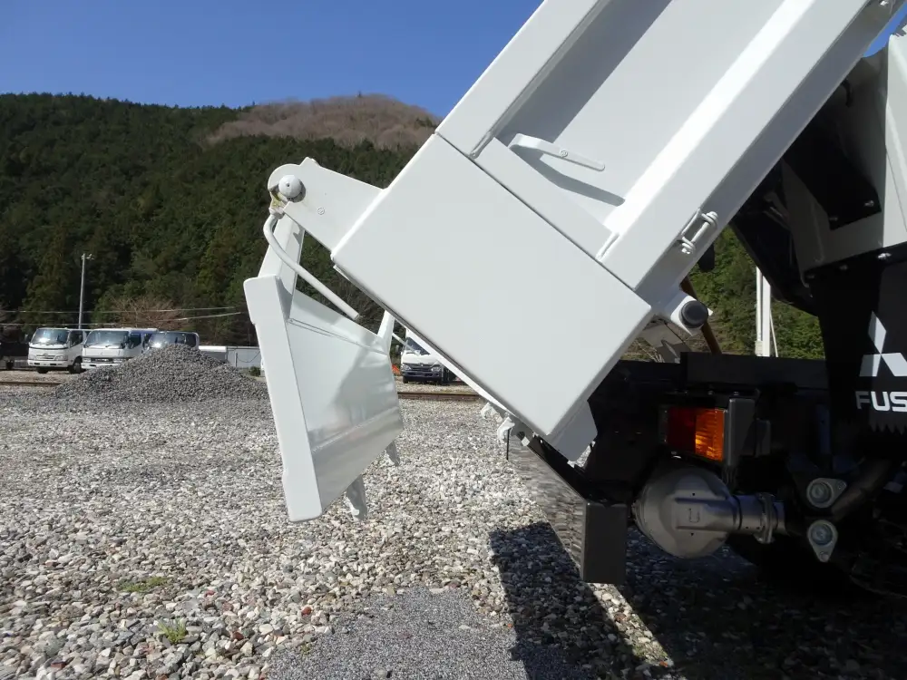 三菱 キャンター 小型 ダンプ 強化 2RG-FBA60の中古トラック画像10