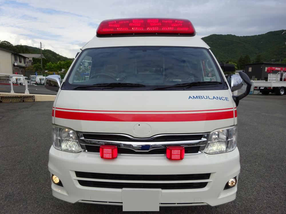 トヨタ ハイエース 小型 特殊車両 CBF-TRH226S H23｜画像2