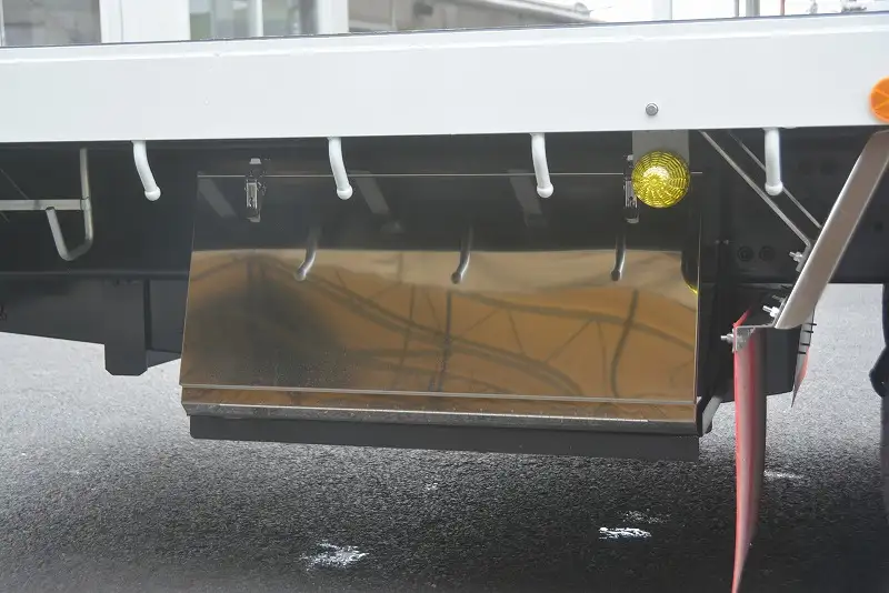 三菱 ファイター 中型/増トン 車両重機運搬 ラジコン ウインチの中古トラック画像14