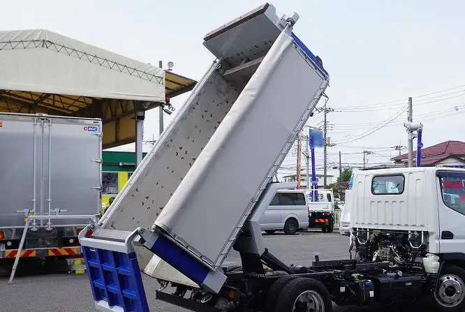 日産UD その他 小型 ダンプ 土砂禁 強化の中古トラック画像4