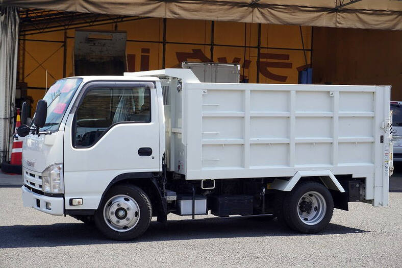 日産UD クオン 大型 ダンプ Lゲート コボレーン の中古トラック【車両No.135285】