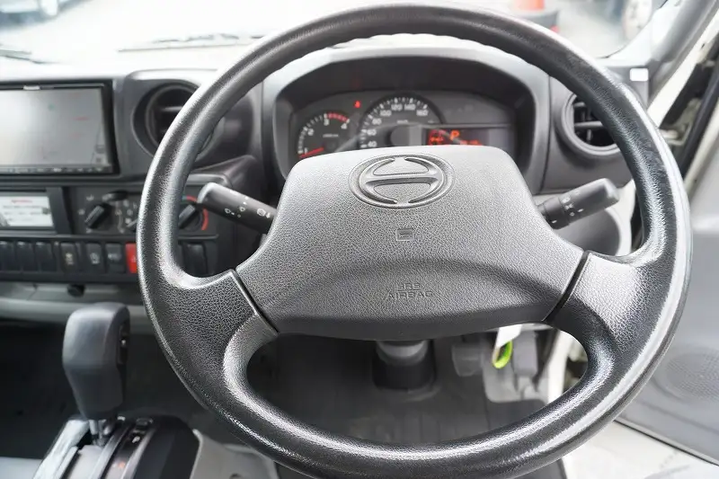 日野 デュトロ 小型 高所・建柱車 高所作業車 電工仕様の中古トラック画像13