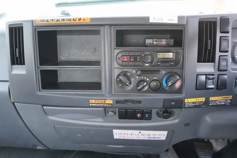 いすゞ フォワード 中型/増トン クレーン付 4段 ラジコンの中古トラック画像16