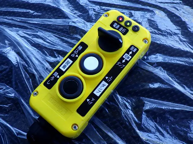 三菱 キャンター 小型 アームロール ツインホイスト 2RG-FBAV0の中古トラック画像15