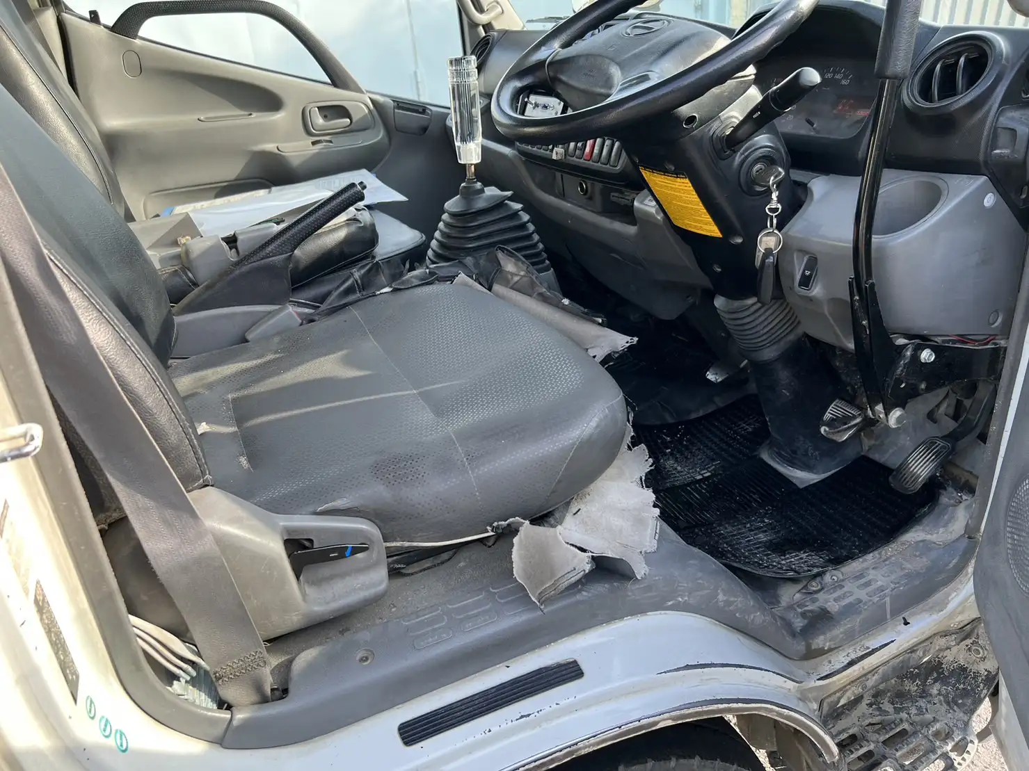 日野 デュトロ 小型 ミキサー・ポンプ SKG-XZU600E H24の中古トラック画像15