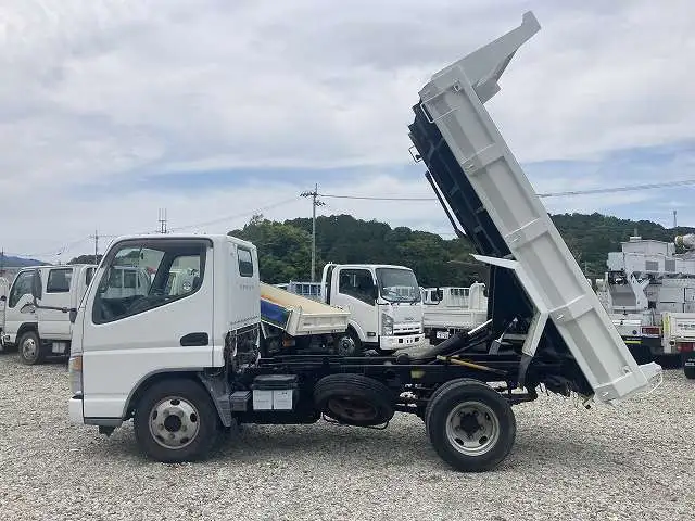 三菱 キャンター 小型 ダンプ KK-FE71CBD H16の中古トラック画像4