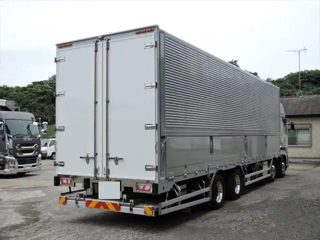 日産UD クオン 大型 ウイング パワーゲート ハイルーフの中古トラック画像3