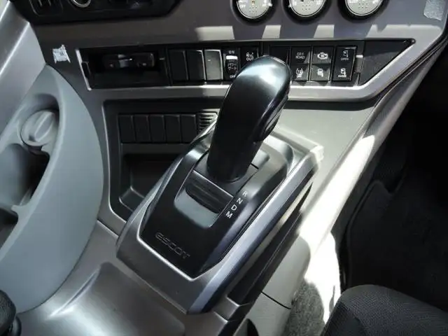 日産UD クオン 大型 ウイング パワーゲート ハイルーフの中古トラック画像15