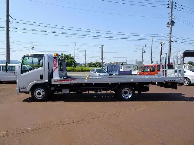 いすゞ エルフ 小型 車両重機運搬 ラジコン ウインチの中古トラック画像3