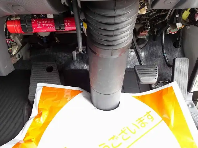 いすゞ エルフ 小型 平ボディ 床鉄板 TPG-NJR85Aの中古トラック画像14