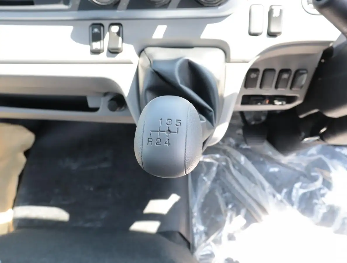 三菱 キャンター 小型 平ボディ 2RG-FEB50 R5の中古トラック画像12